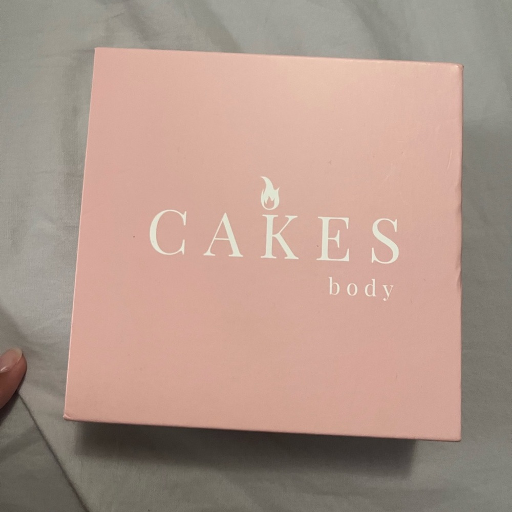 Cakes caramel